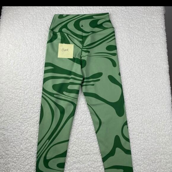 Vitality x Cosmopolitan Ascent Women’s Leggings – Botanical Green Swirl Print, M - Picture 3 of 6